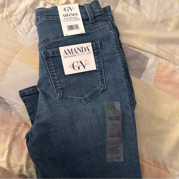 Gloria Vanderbilt Women's Amanda Original Summer Jean - Picture 8 of 9
